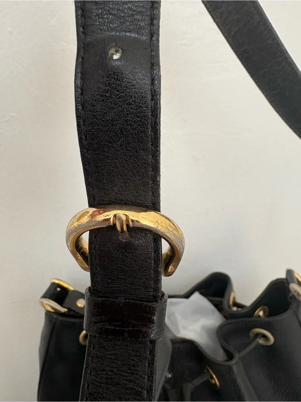 burberrys vintage black leather bucket bag nova check drawstring shoulder bag